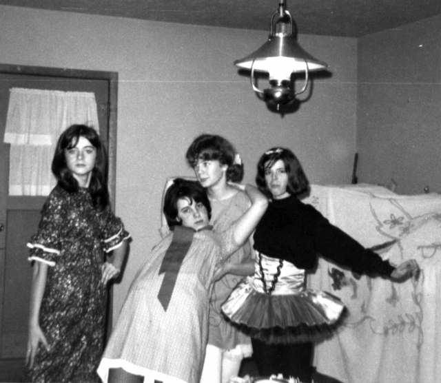 There were nights when none of us had dates for dances. This is what we did.
Mary Ann Currie, Janet Putnam, Christi Payne, Annette Paul
